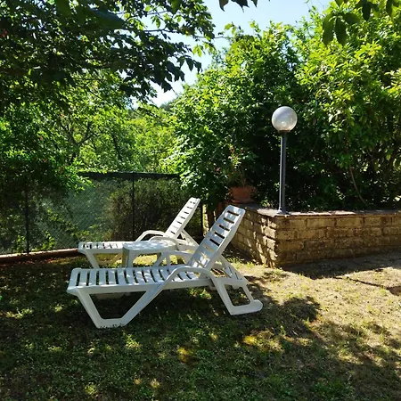 Casa di campagna Azienda Agraria Il Cardellino 2 *